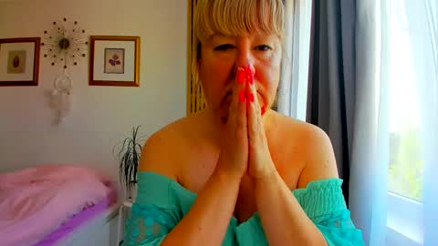 Nicole online show from May 30, 4:42 am