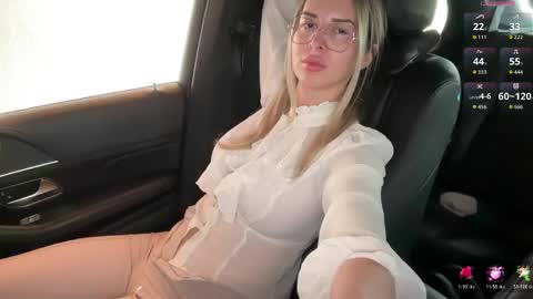 OnlyFans livia77   twitter liv20 4u online show from June 1, 1:24 pm