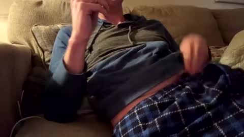 Snapshot of blondieblu89 chatting on December 23, 9:38 am First Time College Boy online show from December 23, 9:38 am