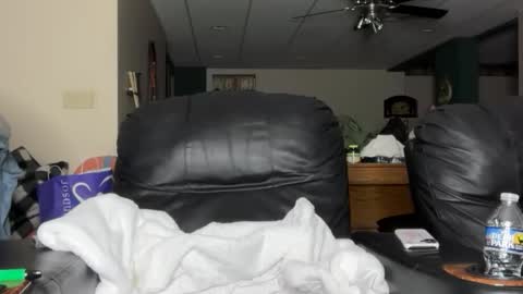 Snapshot of blondiexo3 chatting on October 31, 5:41 am blondiexo3 online show from October 31, 5:41 am