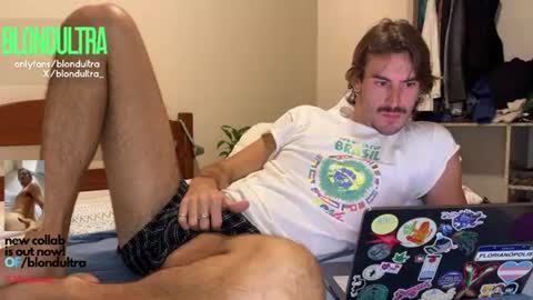 blondultra online show from June 15, 6:32 pm