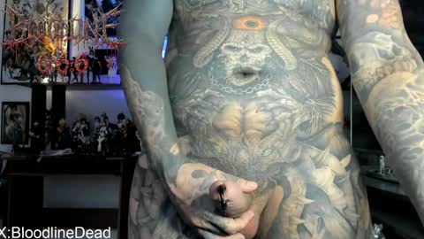 Snapshot of bloodline_666 chatting on May 26, 5:09 pm online show from May 26, 5:09 pm