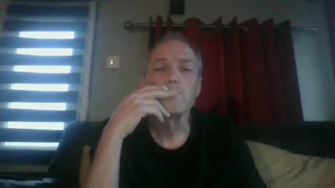 bloody52 online show from December 7, 8:00 am