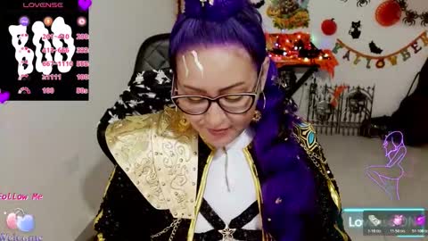 Snapshot of blue_dance chatting on November 1, 5:31 am susan online show from November 1, 5:31 am