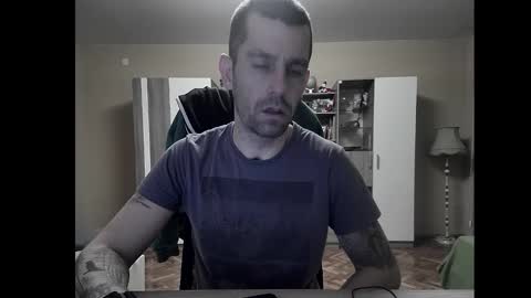 Runaway online show from January 3, 6:57 pm