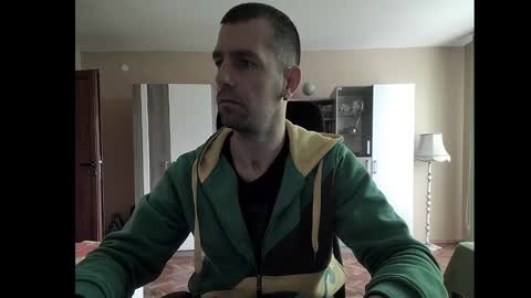 Runaway online show from January 23, 8:04 am