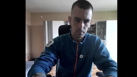 Runaway online show from September 29, 2:00 pm