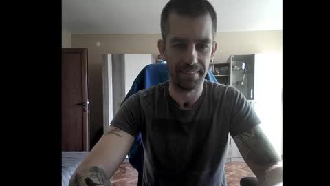 Runaway online show from October 23, 7:07 am