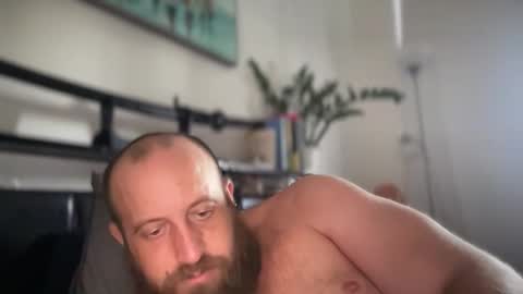 blue_eyes247 online show from May 27, 2:36 pm