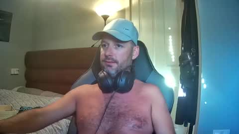 Snapshot of bluebirdflame1 chatting on July 12, 5:31 am bluebirdflame1 online show from July 12, 5:31 am