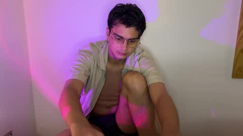 Snapshot of bluedaan chatting on May 26, 4:14 pm Daan online show from May 26, 4:14 pm
