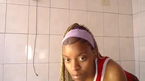 Tee online show from March 7, 1:07 pm