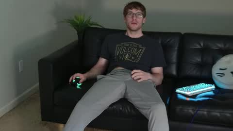 blueeyedtallguy online show from September 13, 4:40 pm