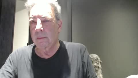 blueisles online show from December 7, 9:17 am