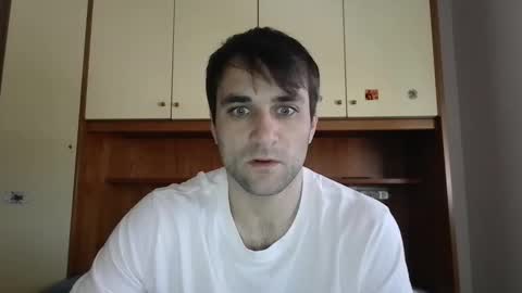 bluejoee online show from April 19, 7:51 am