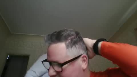 bluemoose70 online show from November 11, 5:13 pm