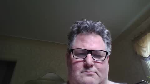bluemoose70 online show from June 11, 3:43 pm