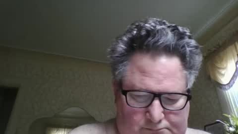 bluemoose70 online show from June 18, 5:28 pm