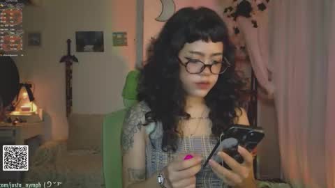 Snapshot of blushing_nymph chatting on October 11, 2:33 am   Im Nym  Justa nymph on twitter and IG online show from October 11, 2:33 am