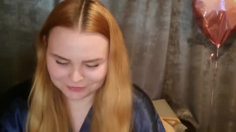 blushing_star online show from May 28, 4:15 pm