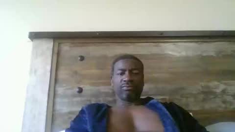 bluuthunder1914 online show from November 18, 4:44 pm