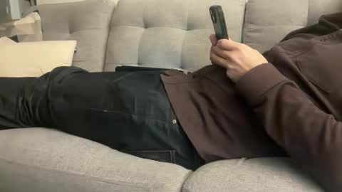 Snapshot of bmclovin_7 chatting on December 8, 7:58 am bmclovin_7 online show from December 8, 7:58 am