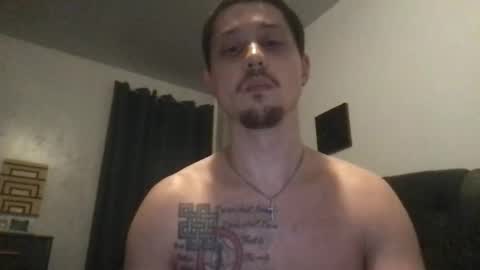 Snapshot of bmiichael327 chatting on March 5, 8:10 am bmiichael327 online show from March 5, 8:10 am