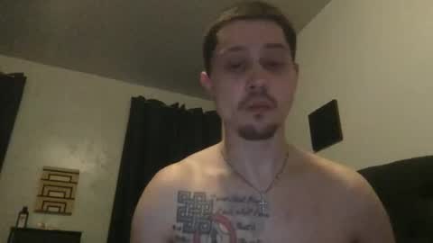 Snapshot of bmiichael327 chatting on January 14, 5:24 am bmiichael327 online show from January 14, 5:24 am