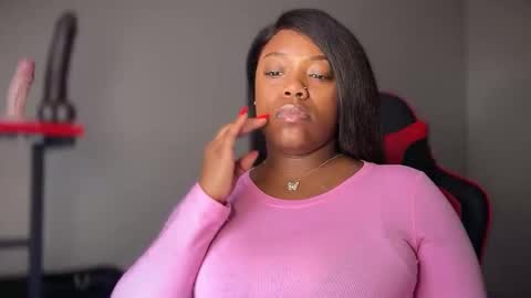       online show from April 18, 7:58 pm