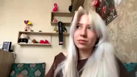 Snapshot of bobbyyoukers chatting on March 1, 6:15 am Alisha online show from March 1, 6:15 am