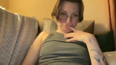 Snapshot of bobwig4 chatting on December 27, 12:39 am Tips prfr 11-55-111 tok online show from December 27, 12:39 am
