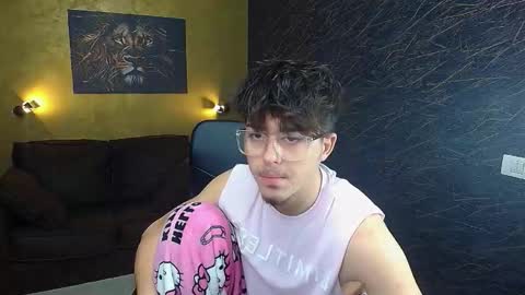 Snapshot of bodhihayes chatting on February 20, 6:59 am BodhiHayes online show from February 20, 6:59 am