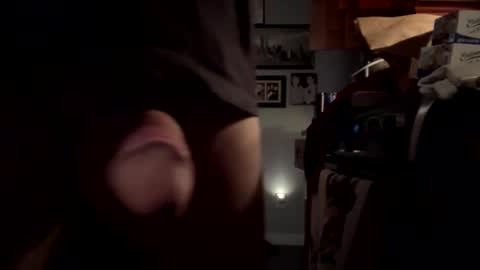 Snapshot of bodiddly64 chatting on October 10, 9:08 am bodiddly64 online show from October 10, 9:08 am