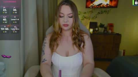  Lina  online show from April 4, 7:44 pm