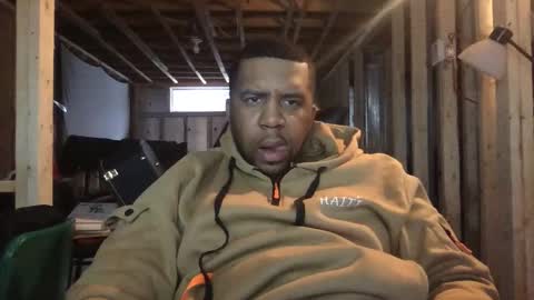 Snapshot of bogarcon234 chatting on February 16, 7:32 pm Bogarcon234 online show from February 16, 7:32 pm