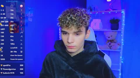 ALEXPVT IS OPEN online show from February 25, 1:20 am