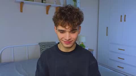 ALEXPVT IS OPEN online show from November 17, 2:12 pm