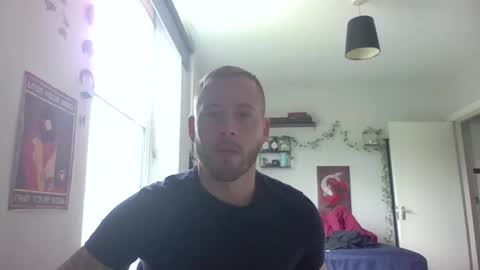 Snapshot of boky_ chatting on May 2, 11:48 am boky_ online show from May 2, 11:48 am
