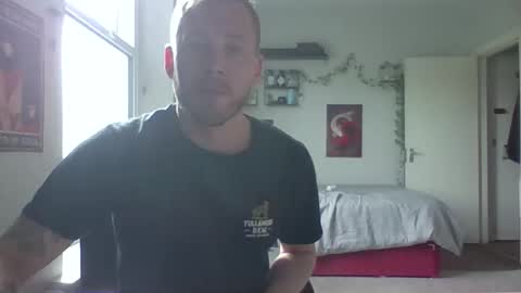 Snapshot of boky_ chatting on May 8, 3:50 pm boky_ online show from May 8, 3:50 pm