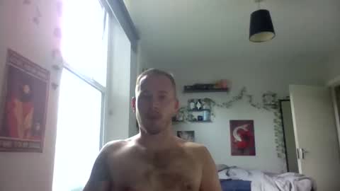 Snapshot of boky_ chatting on June 2, 1:46 pm boky_ online show from June 2, 1:46 pm