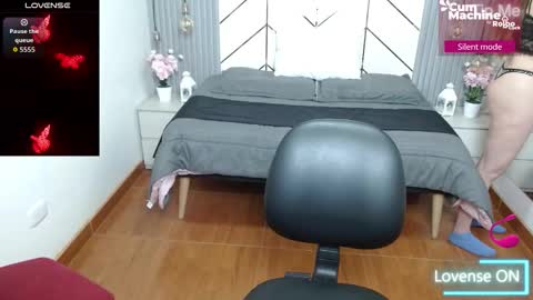 Paris online show from October 6, 11:46 pm