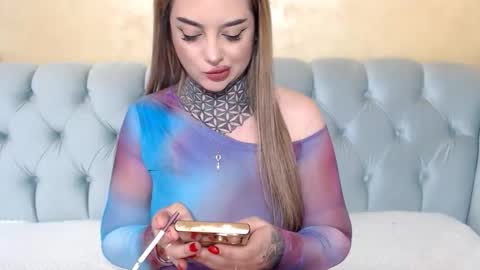 Amy online show from January 13, 2:33 pm