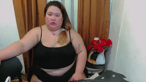 Snapshot of bombaliciouszzz chatting on July 28, 8:52 pm Camille online show from July 28, 8:52 pm