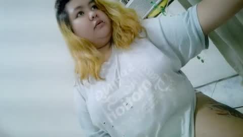 Snapshot of bombastic_darla chatting on September 17, 6:15 am bombastic_darla online show from September 17, 6:15 am