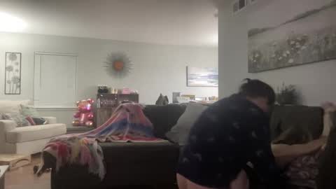 Bomb Pop online show from December 7, 7:49 am