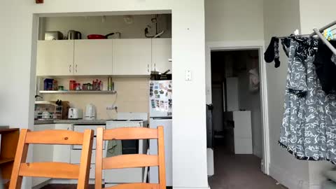 Snapshot of bondi333 chatting on December 4, 9:13 pm Bondi online show from December 4, 9:13 pm