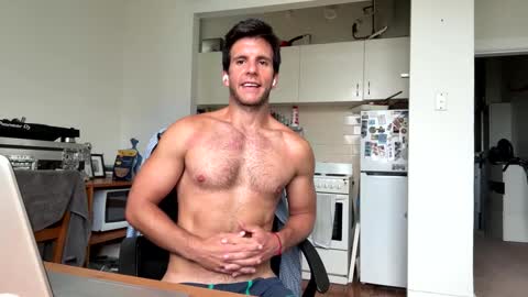 Snapshot of bondi333 chatting on January 16, 4:28 am Bondi online show from January 16, 4:28 am