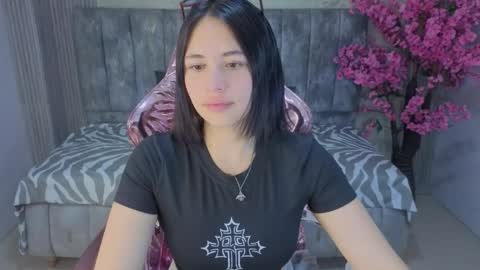 Bonnie  online show from May 21, 1:40 pm