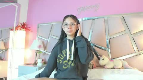 Bonnie  online show from April 14, 1:06 pm