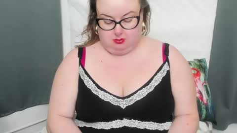 Bonnie online show from December 9, 6:01 am